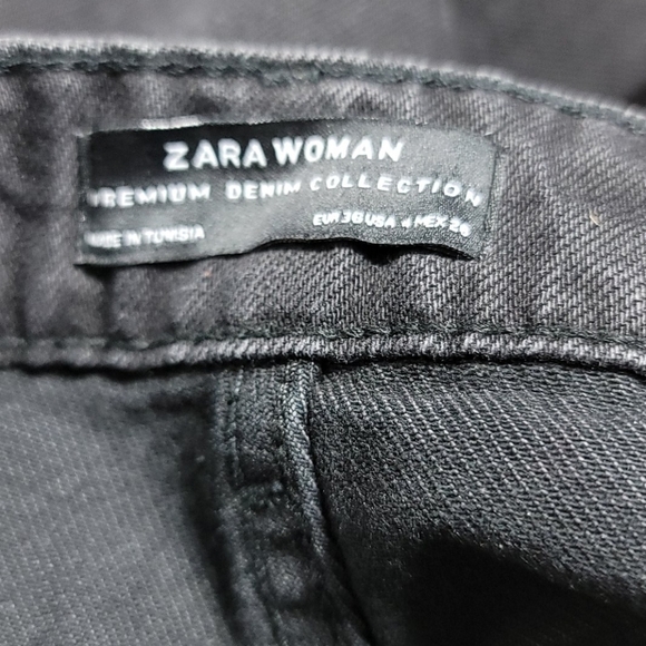 NWT Zara Mom Fit Jeans Pearl Embellished Tapered Leg 4 High Waisted Black Rigid - Picture 7 of 7